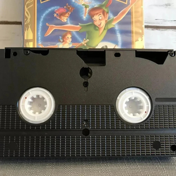PETER PAN VHS Video Tape 45th Anniversary Limited Edition Disney Masterpiece - Picture 5 of 5